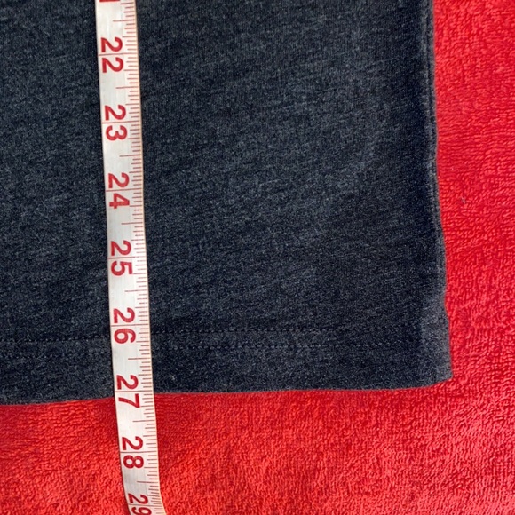 Unisex Distressed Dolly Parton Skull Graphic Tee - Picture 8 of 8